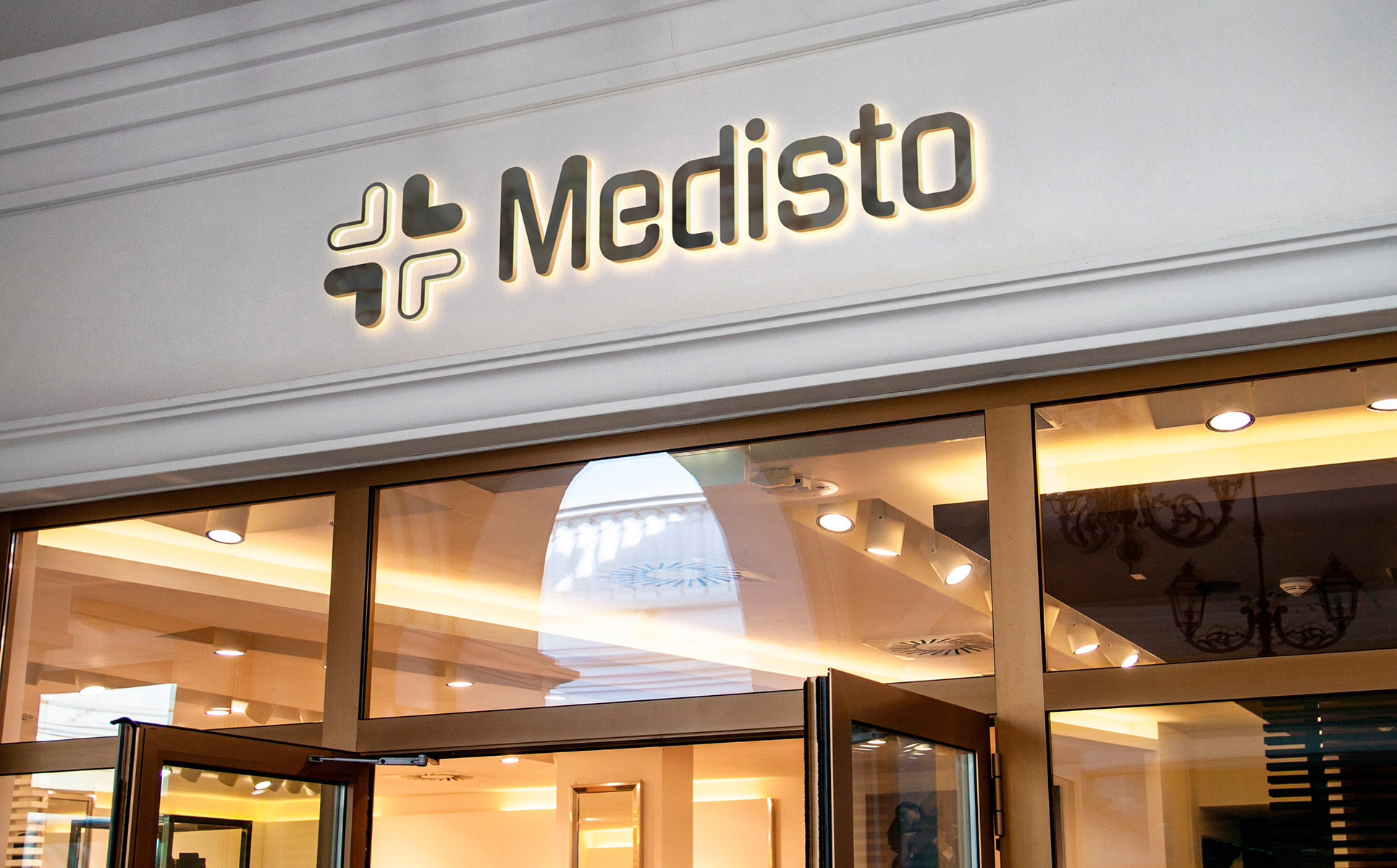 Download Шаблон логотипа "Medisto Medical Logo Template" / Medisto Medical Logo Template - Шаблон логотипа на тему графика care emergency help qualified internal medicine med medcenter appointment healthy drugs drugstore apothecary heal treatment therapist surgery surgeon cardiology cardiologist pediatrician doct