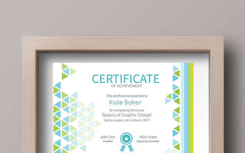 Download Шаблон сертификата "Triangles IT Certificate Template" / Triangles IT Certificate Template - Шаблон сертификата на тему графика certificate achievement award courses it web design grade